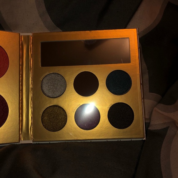 PUR Midnight Masquerade Pallete - Picture 5 of 5